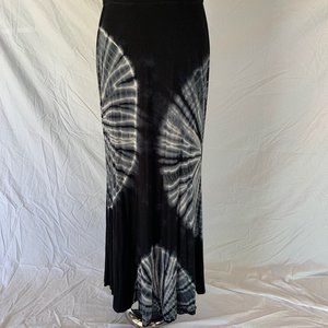 Lapis Black Tie Die Maxi Skirt